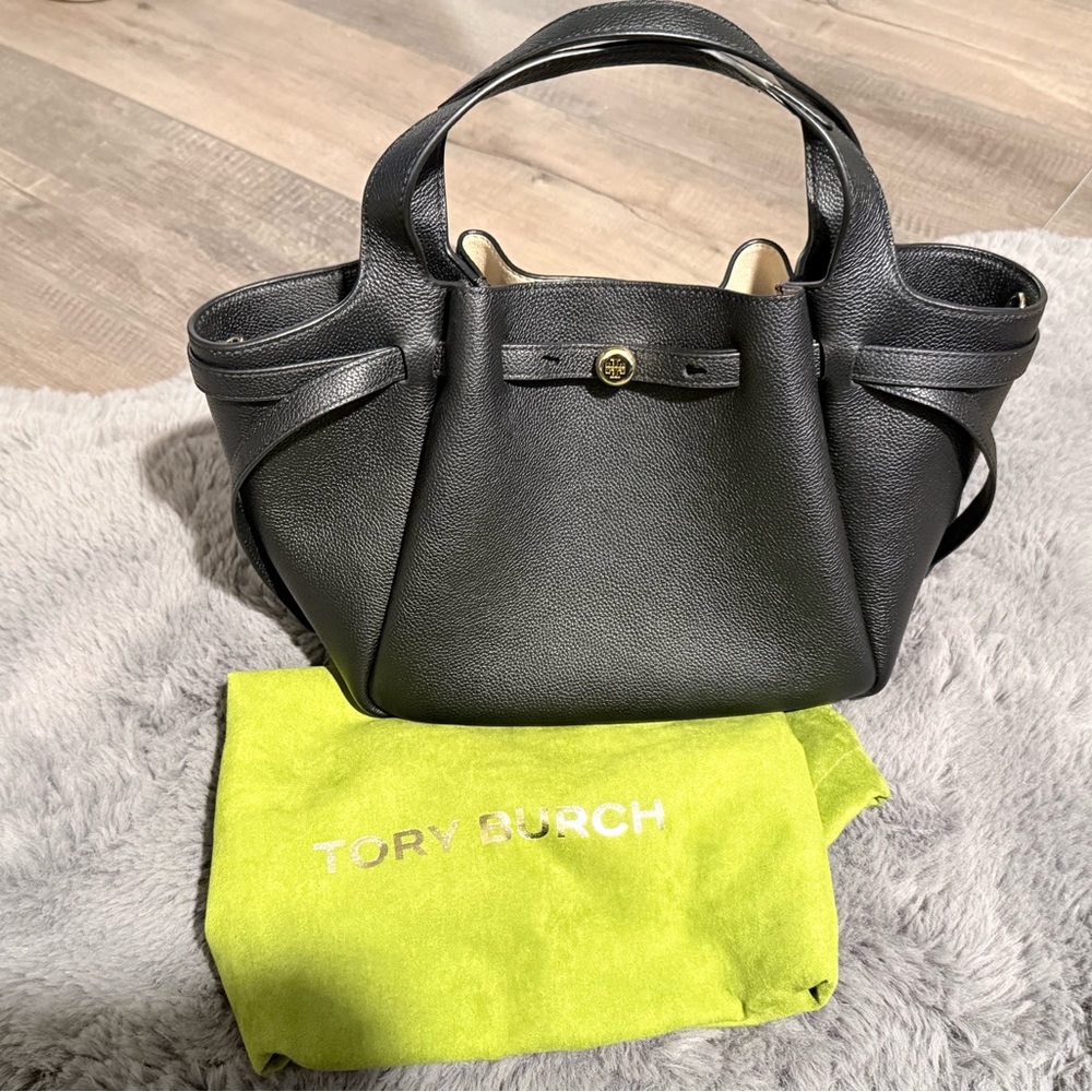 Tory Burch Black Small Romy